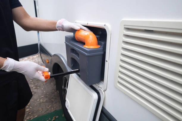 Best Portable restroom trailer rental  in Blountville, TN